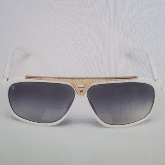 Louis Vuitton AVIATOR SUNGLASSES - Picture 1 of 5